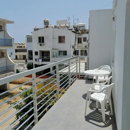 Apartment Peter 2 *